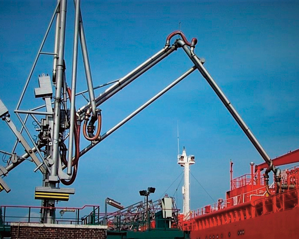 Marine Loading Arm (Manual or Hydraulic Operation)